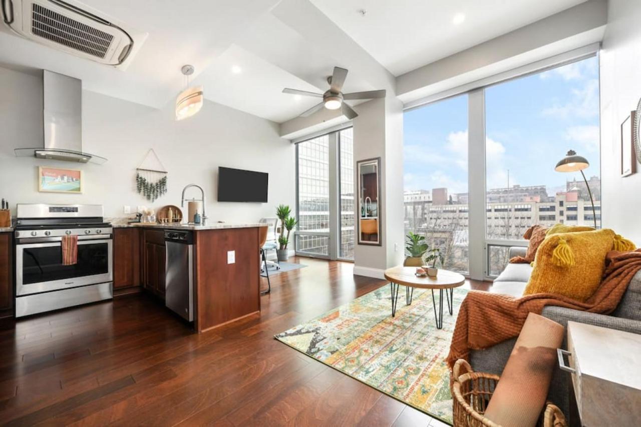 Hostwise Stays - The Washington At Chatham - Free Parking, Private Gym, More! Pittsburgh Luaran gambar