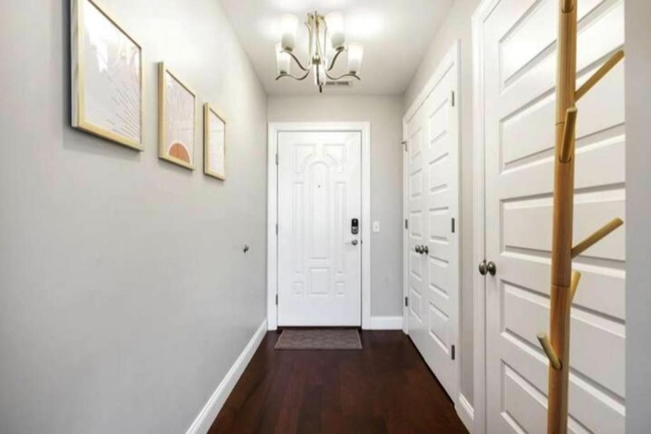 Hostwise Stays - The Washington At Chatham - Free Parking, Private Gym, More! Pittsburgh Luaran gambar